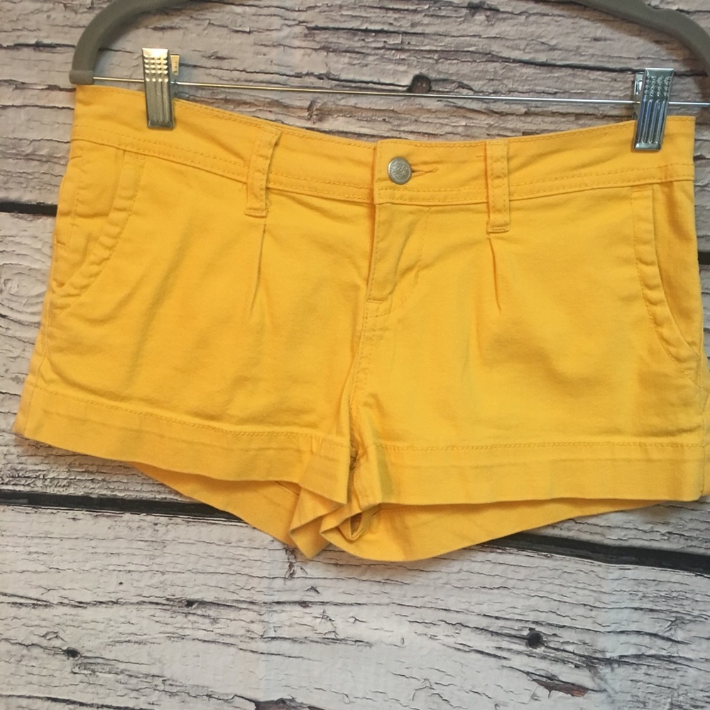 American Rag Yellow Short-Shorts. Size 3 Juniors.